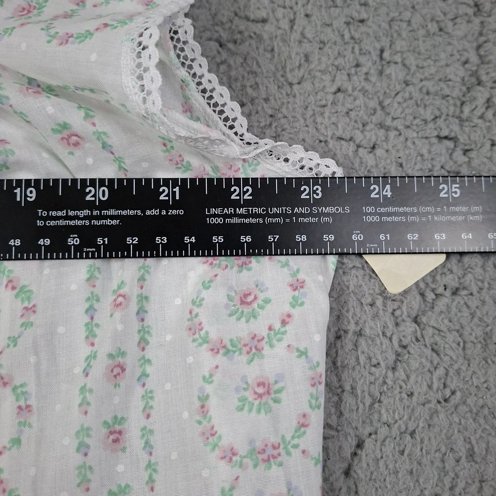 NEW VTG Daméa Rose Floral Classic Sissy Nightgown Size L Lace Trim Embroidery